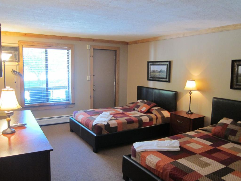 Butternut Inn And Pancakehouse Killington Bagian luar foto