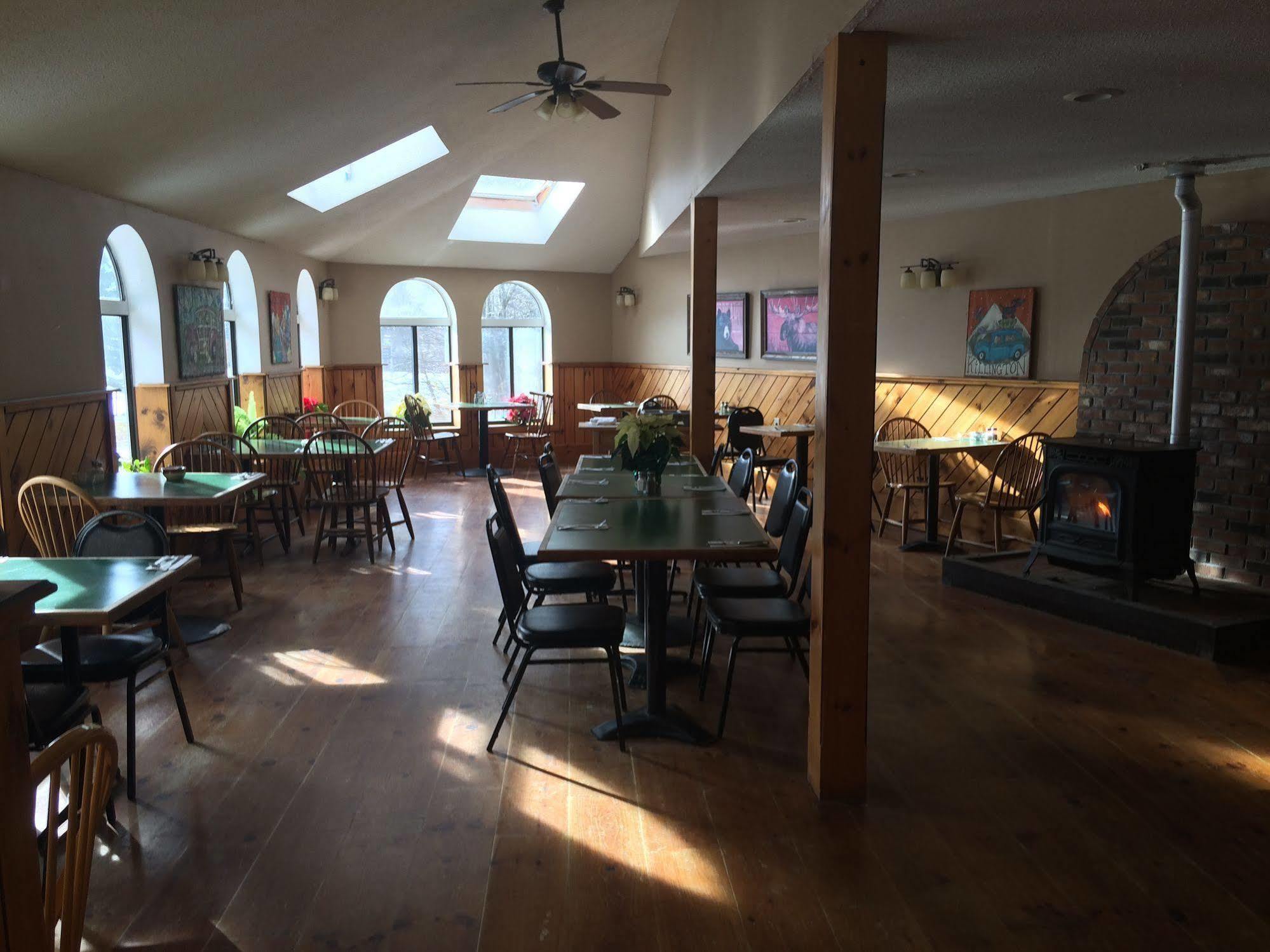 Butternut Inn And Pancakehouse Killington Bagian luar foto